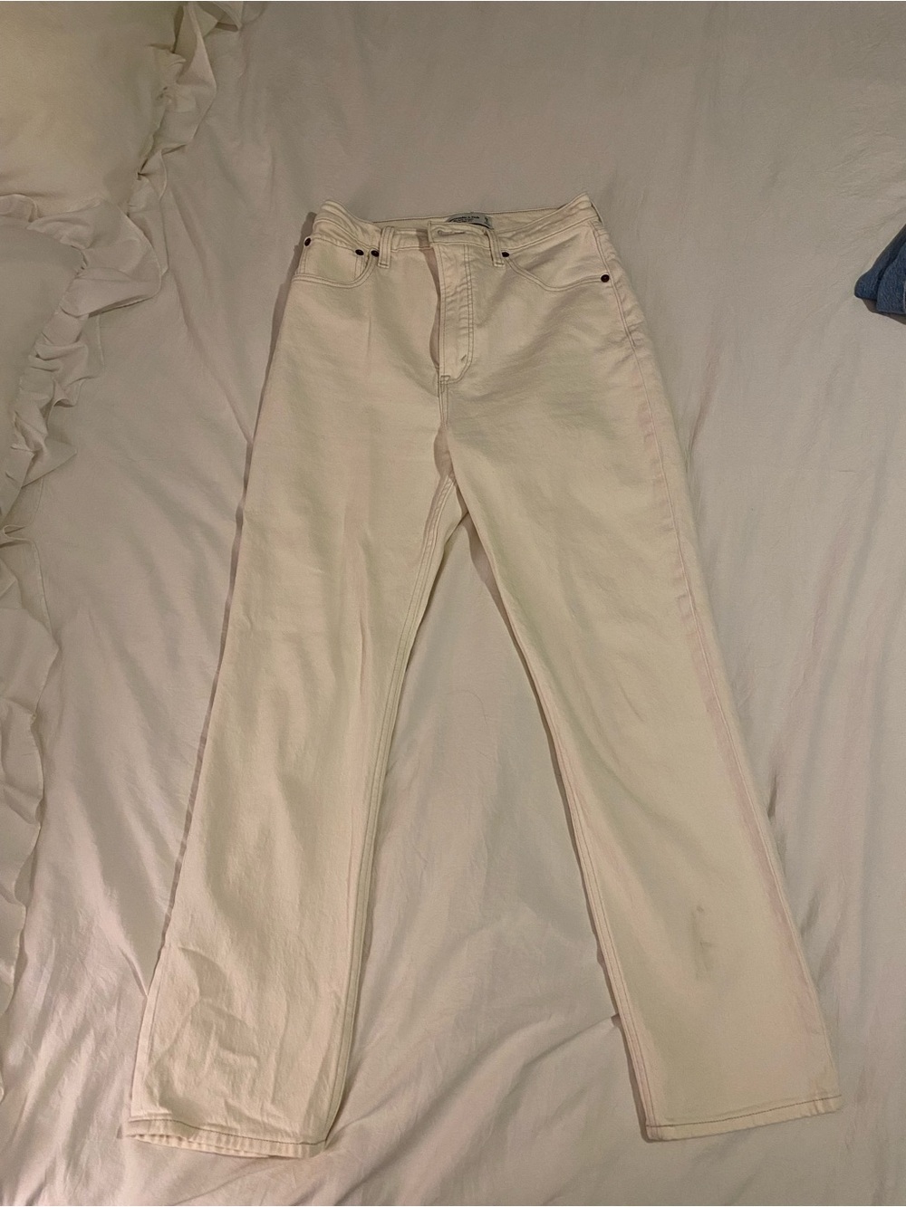 Abercrombie & Fitch Cream Ankle Straight Ultra High Rise Jeans